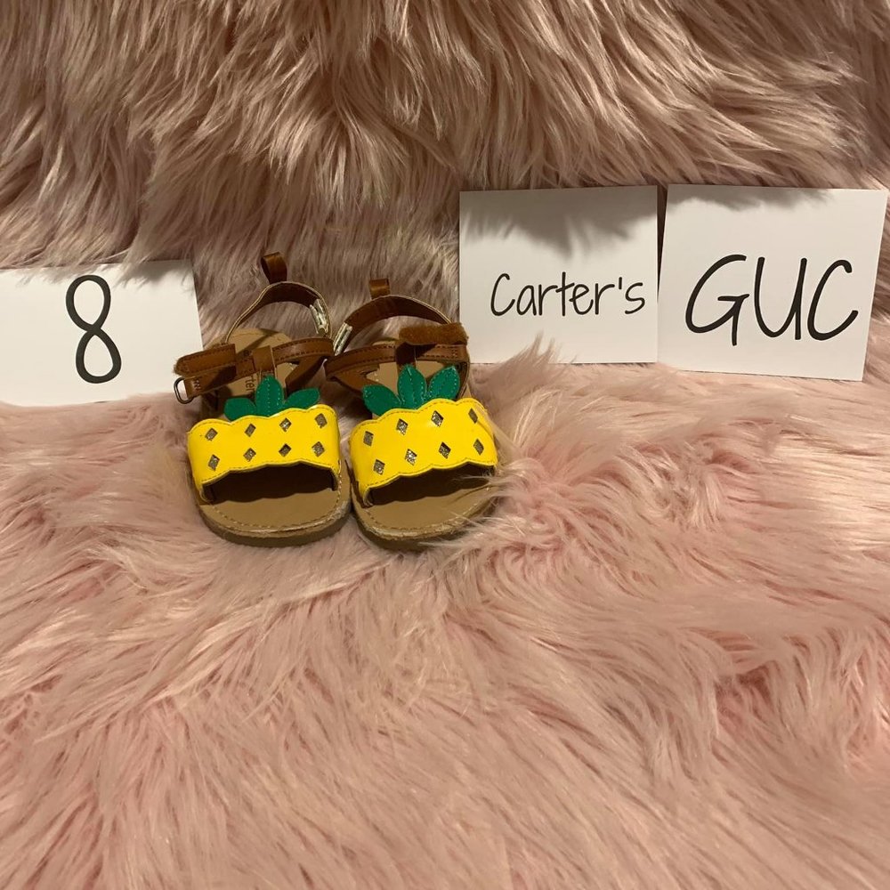 Carters size 8 pineapple sandals